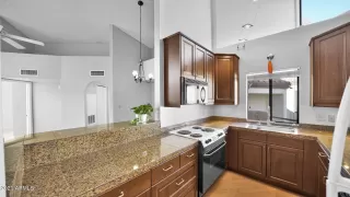 Photo #2: 6326661 Listing