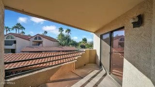Photo #6: 6326661 Listing