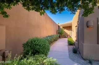 Photo #3: 6326896 Listing