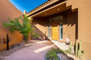 Photo #5: 6326896 Listing