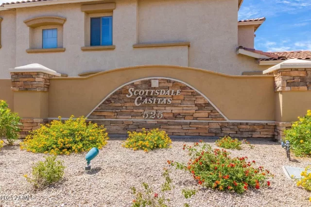 MLS: 6326946 Condo For Sale