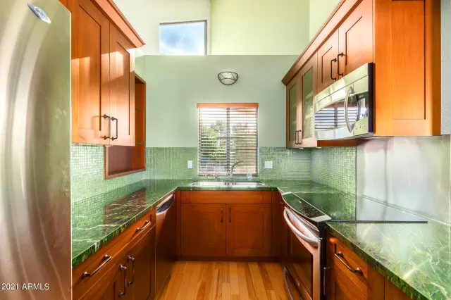 MLS: 6327158 Condo For Sale