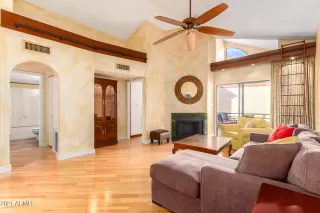 Photo #1: 6327158 Listing