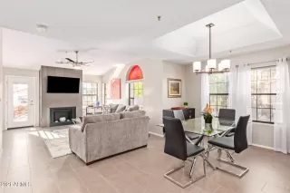 Photo #3: 6327296 Listing