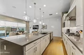 Photo #2: 6327352 Listing