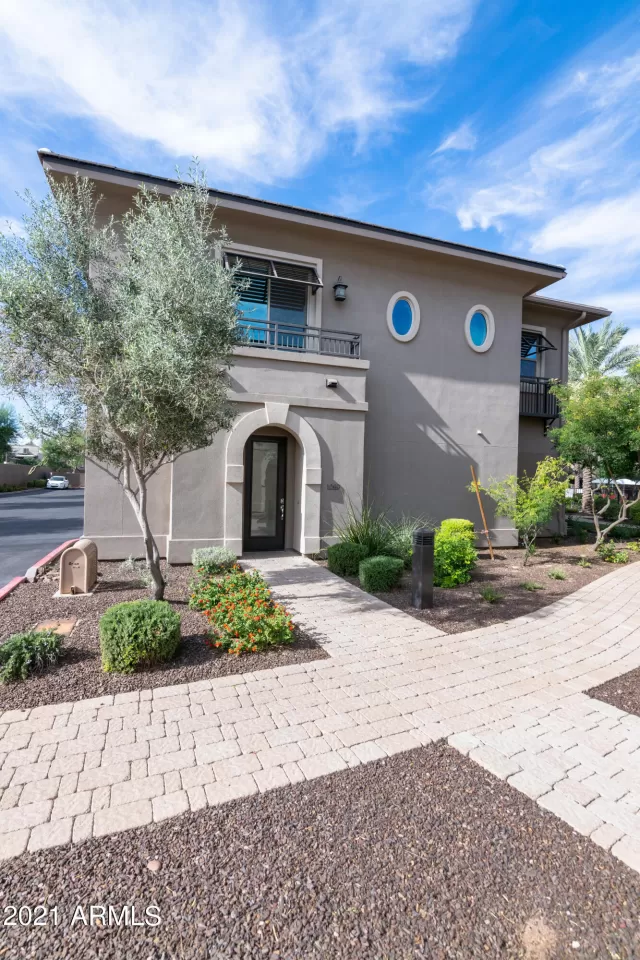 MLS: 6327495 Condo For Sale