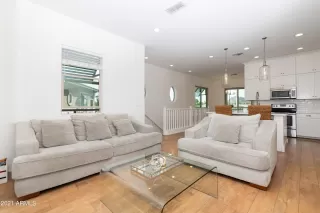 Photo #3: 6327495 Listing