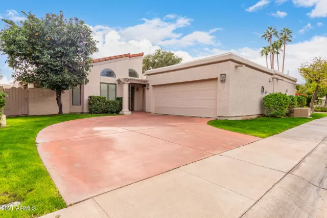 MLS: 6327526 Condo For Sale