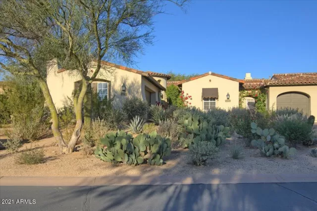 MLS: 6327540 Condo For Sale