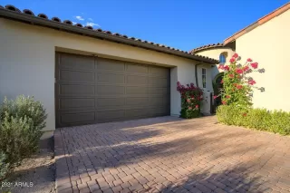 Photo #1: 6327540 Listing