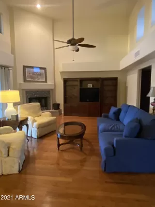 Photo #2: 6327817 Listing