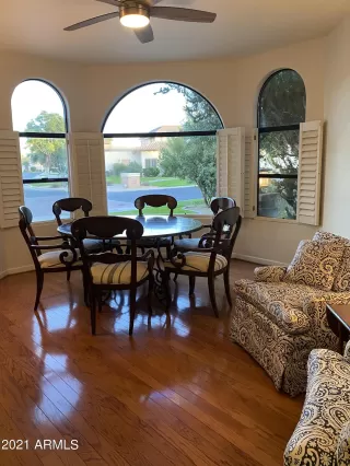 Photo #5: 6327817 Listing