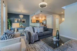 Photo #1: 6327946 Listing 