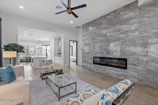 Photo #3: 6327983 Listing