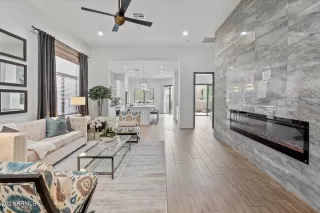 Photo #4: 6327983 Listing