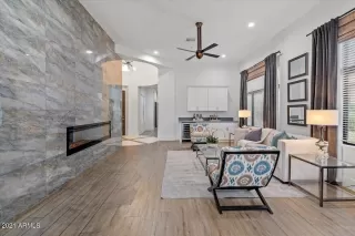 Photo #5: 6327983 Listing