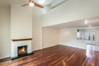 Photo #5: 6327993 Listing