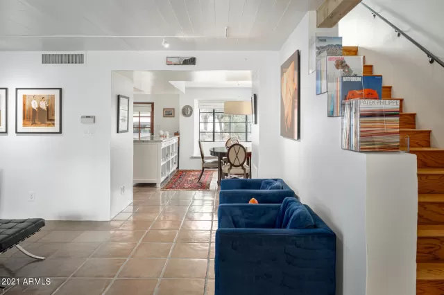 MLS: 6328114 Condo For Sale