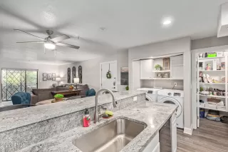 Photo #4: 6328153 Listing 