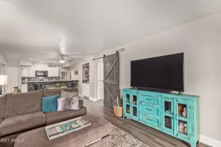Photo #6: 6328153 Listing 