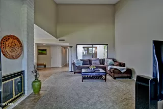 Photo #6: 6328191 Listing