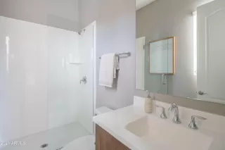 Photo #4: 6328204 Listing