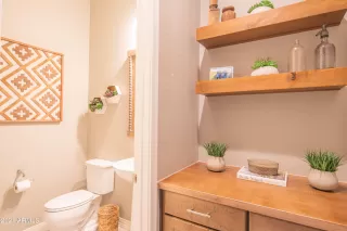 Photo #6: 6328204 Listing