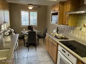 Photo #5: 6328245 Listing