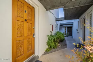 Photo #2: 6328482 Listing