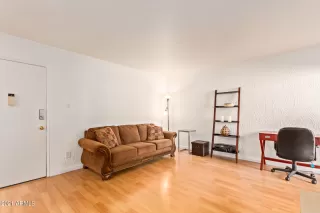 Photo #1: 6328723 Listing