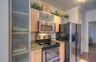 Photo #6: 6328798 Listing