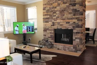 Photo #5: 6329008 Listing