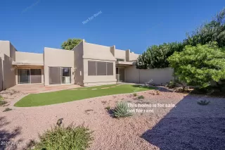 Photo #6: 6329256 Listing