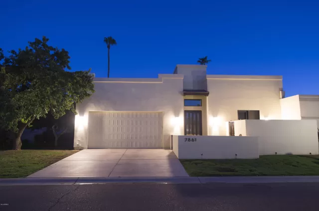 MLS: 6329554 Condo For Sale