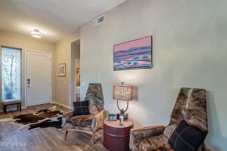 Photo #1: 6329602 Listing 