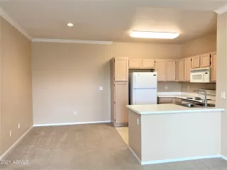 Photo #4: 6329639 Listing