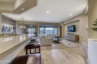 Photo #4: 6329812 Listing 