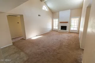 Photo #3: 6329858 Listing 