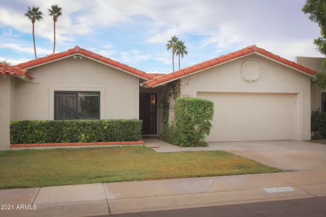 MLS: 6330107 Condo For Sale