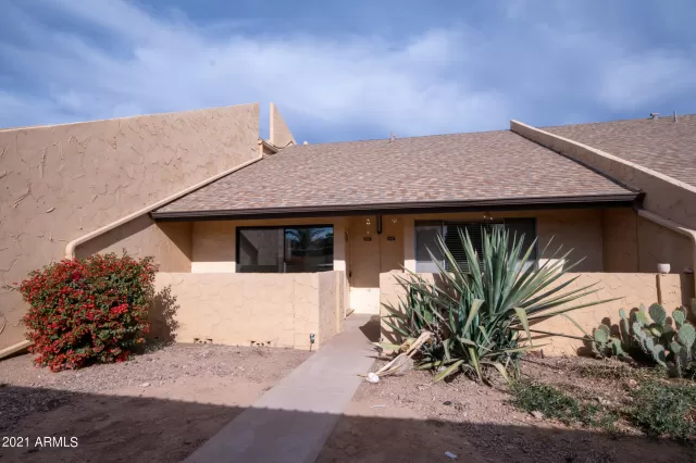 MLS: 6330123 Condo For Sale