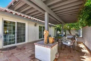 Photo #5: 6330213 Listing