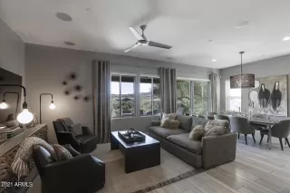 Photo #5: 6330322 Listing