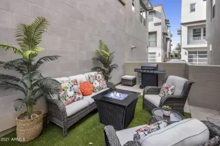 Photo #6: 6330520 Listing 