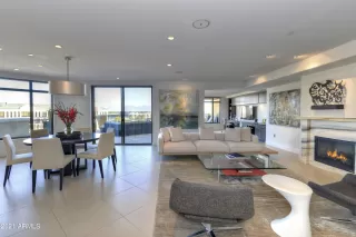 Photo #2: 6330641 Listing
