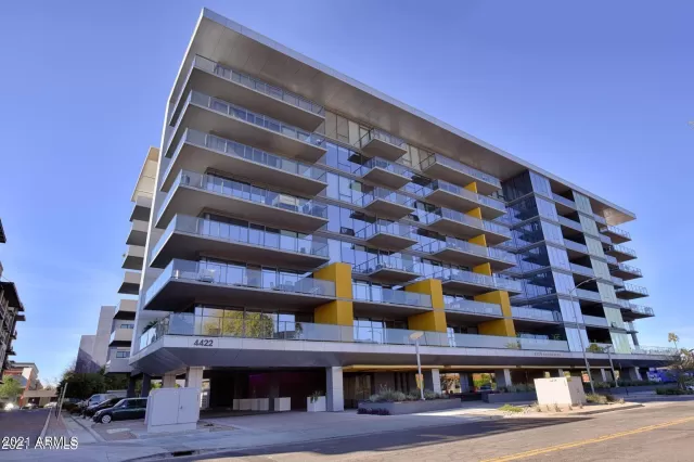 MLS: 6330924 Condo For Sale