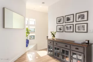 Photo #2: 6331066 Listing 