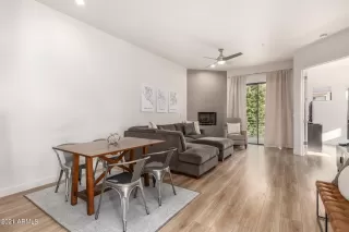 Photo #4: 6331066 Listing 