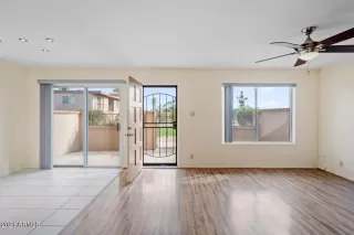 Photo #3: 6331084 Listing