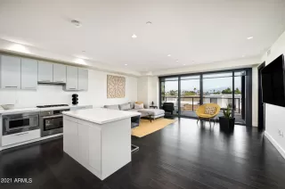 Photo #1: 6331168 Listing