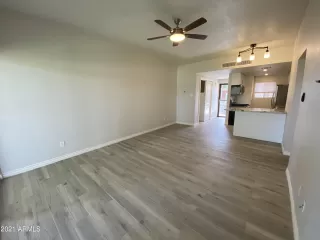 Photo #3: 6331178 Listing